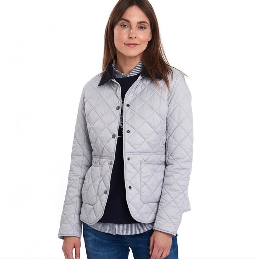 Barbour Quilted Jacket in Light Gray